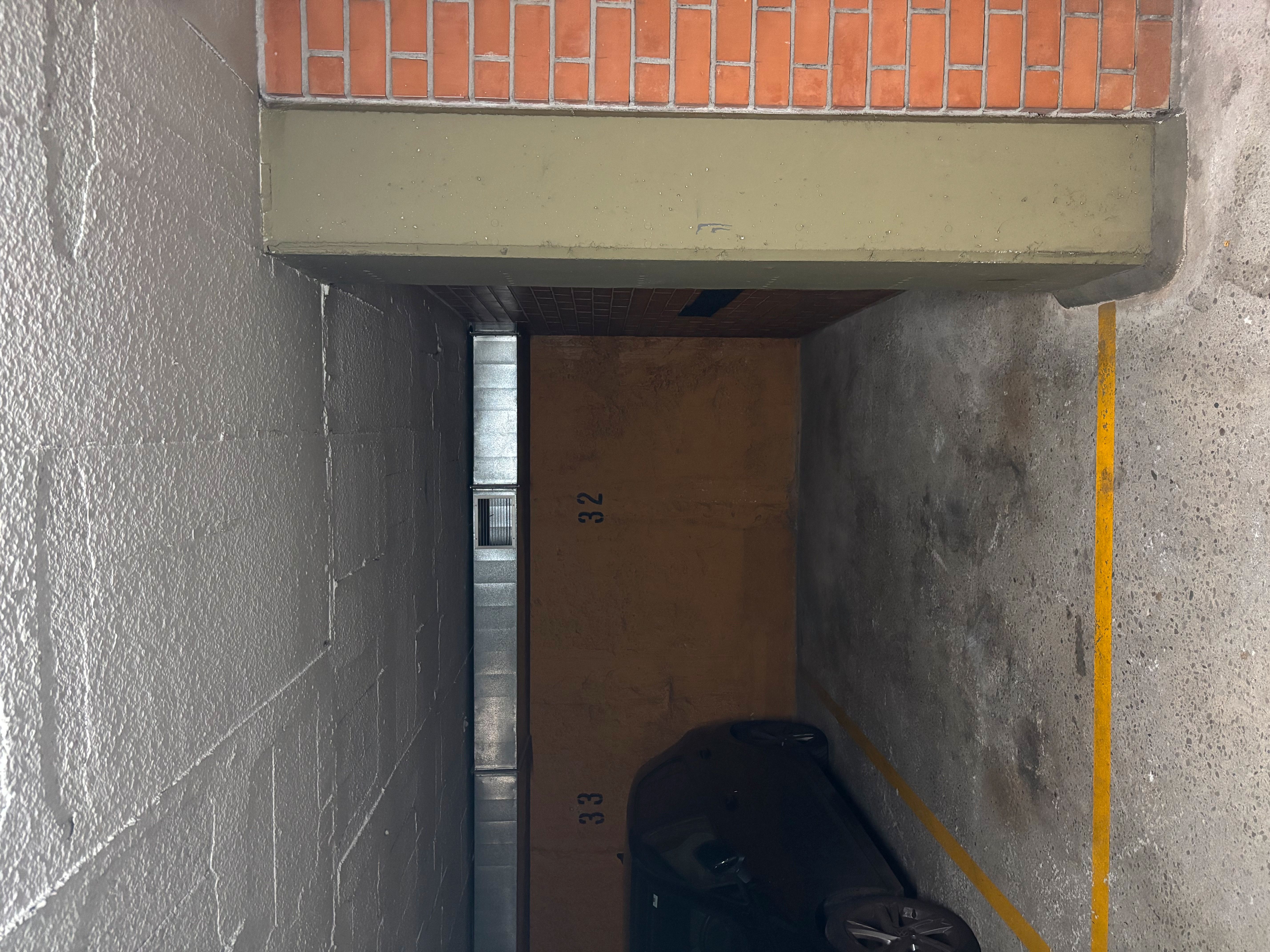 Aparcament de Garatge de lloguer en  Barcelona Capital