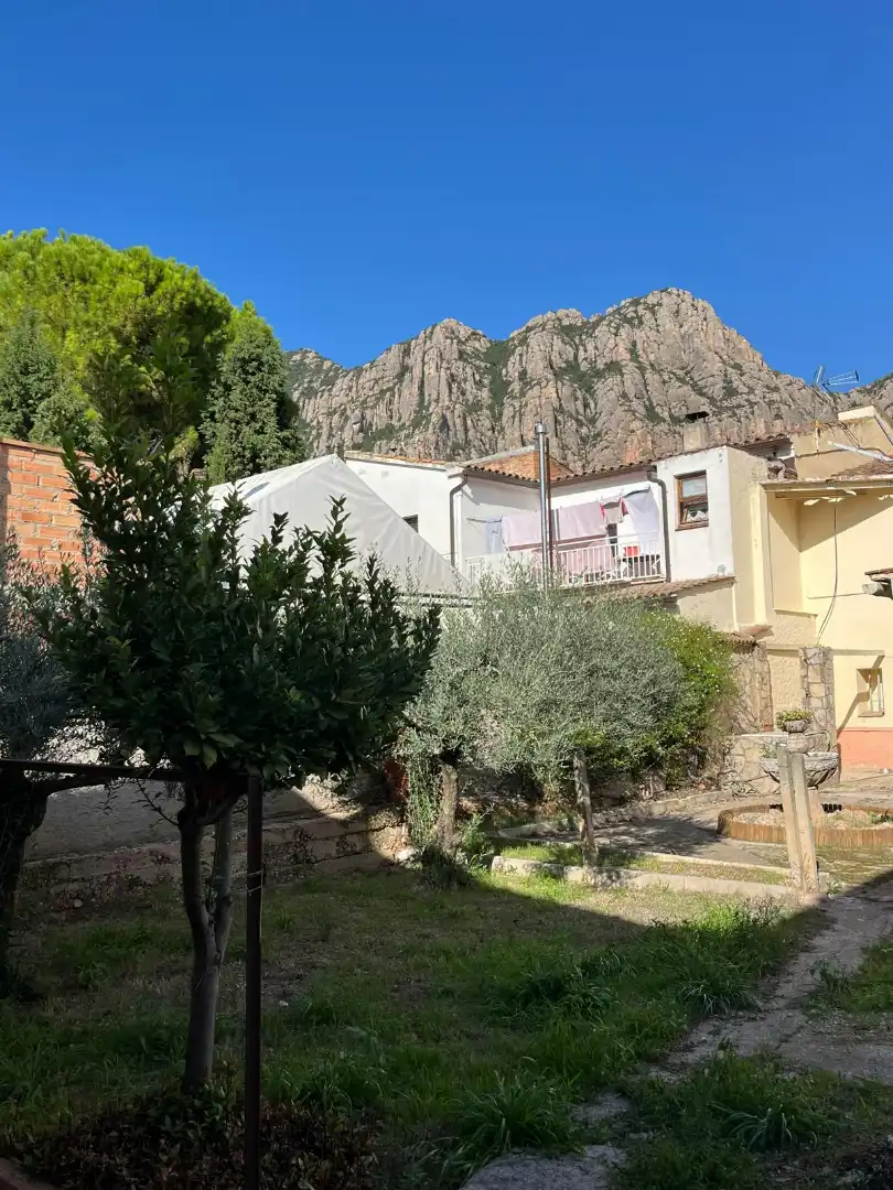Casa a schiera con giardino in vendita a Collbató, imagen 3