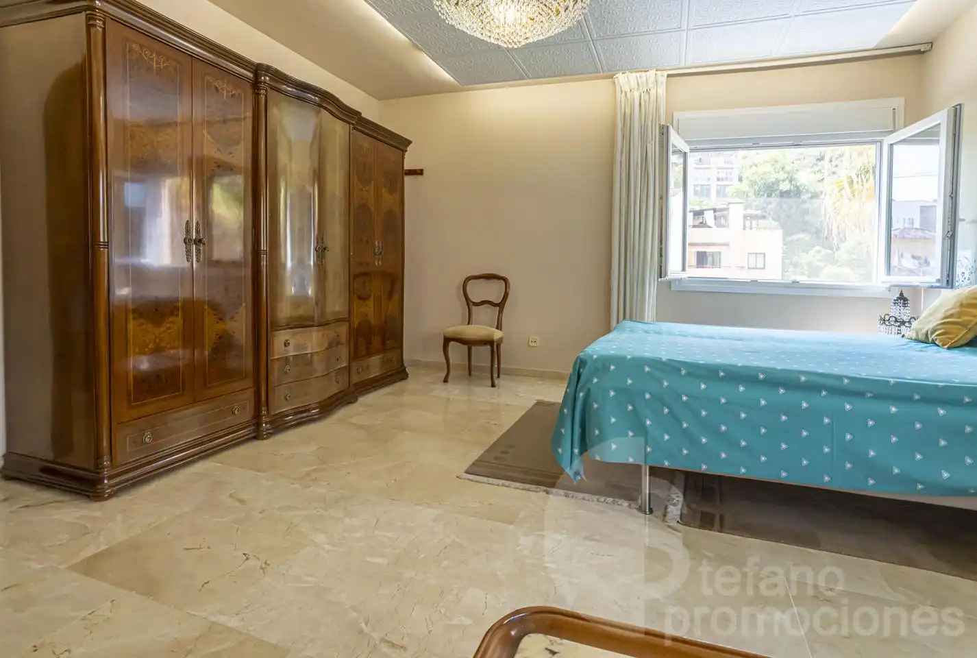 Schlafzimmer von Haus oder Chalet zum Verkauf in Málaga mit Klimaanlage, Privatgarten und Terrasse