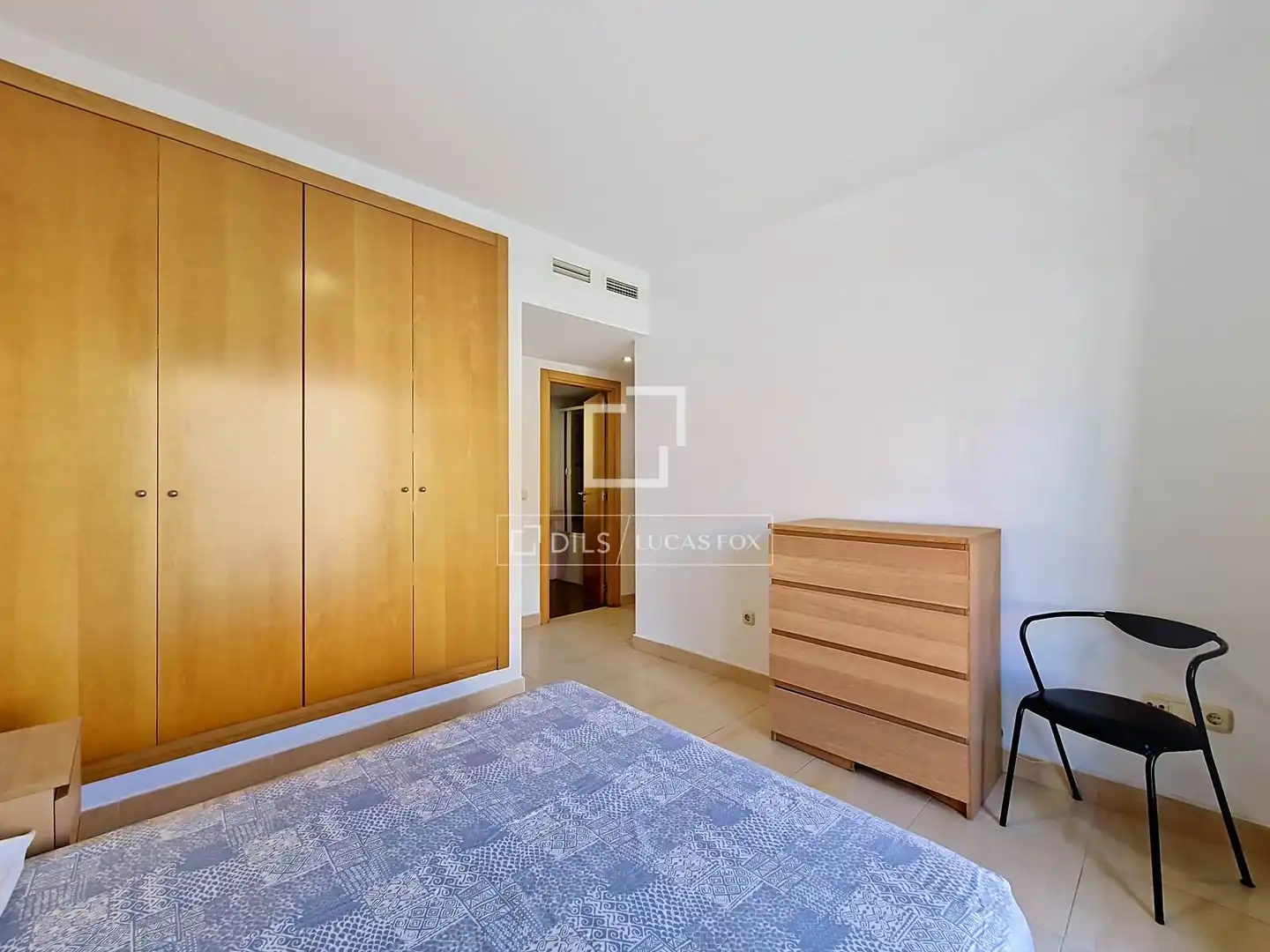 Habitación de Piso en venta en Cubelles con Aire acondicionado, Calefacción y Jardín privado
