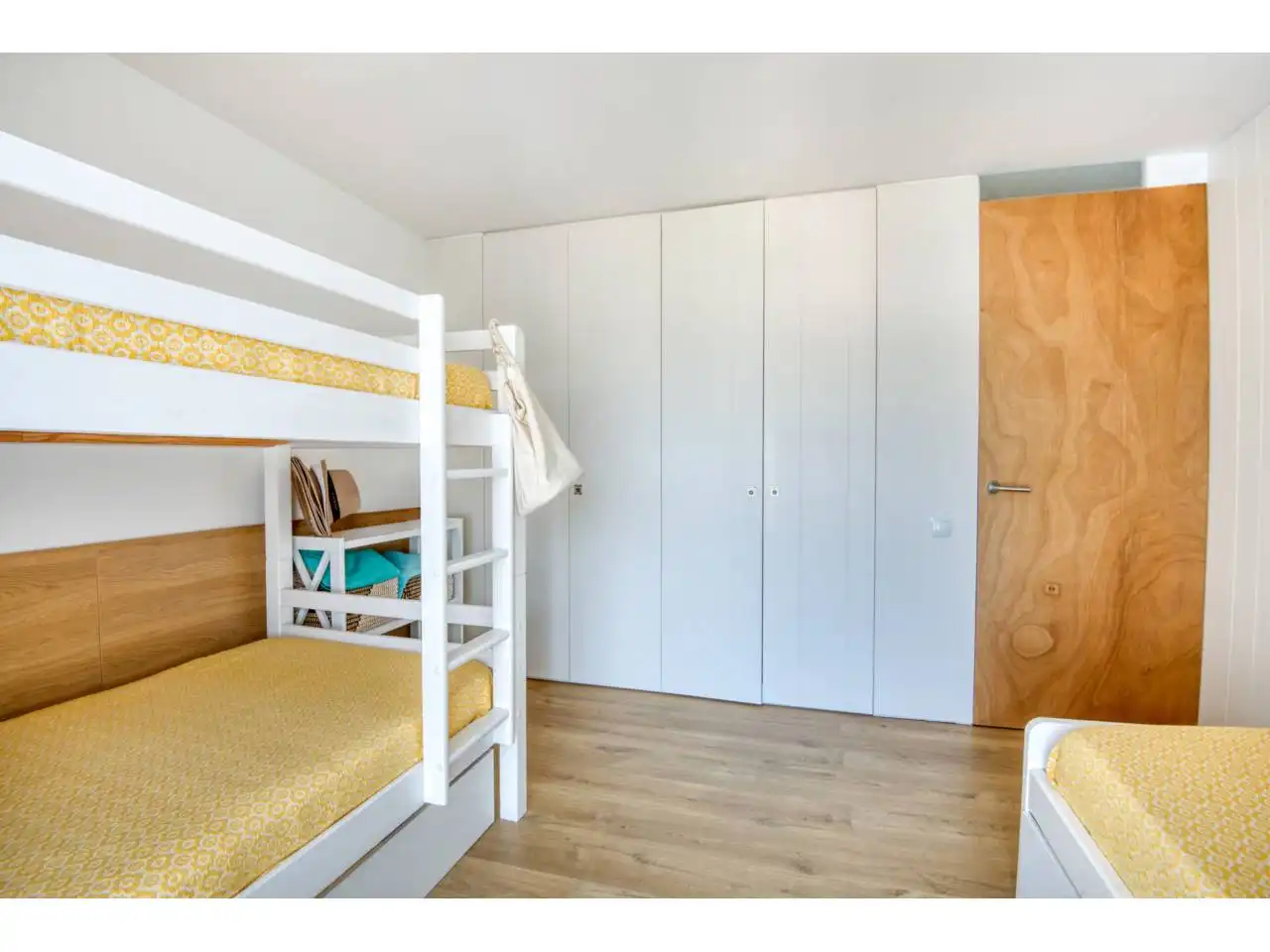 Schlafzimmer von Wohnungen zum Verkauf in Castell d'Aro, Platja d'Aro i s'Agaró mit Terrasse, Balkon und Alarm