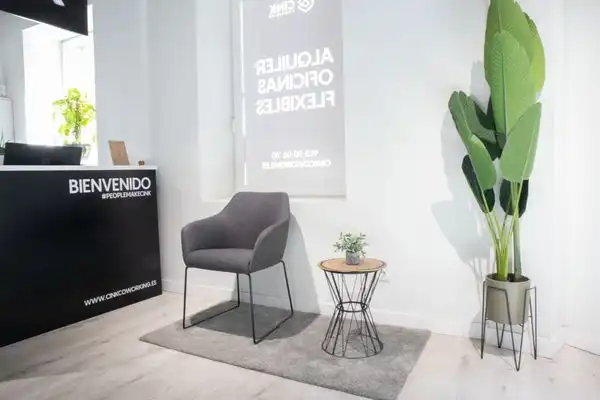 Büro zur Miete in Tetuán