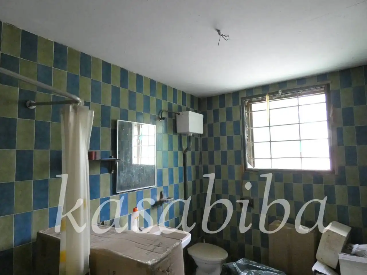 Badezimmer von Grundstücke zum Verkauf in Pedralba