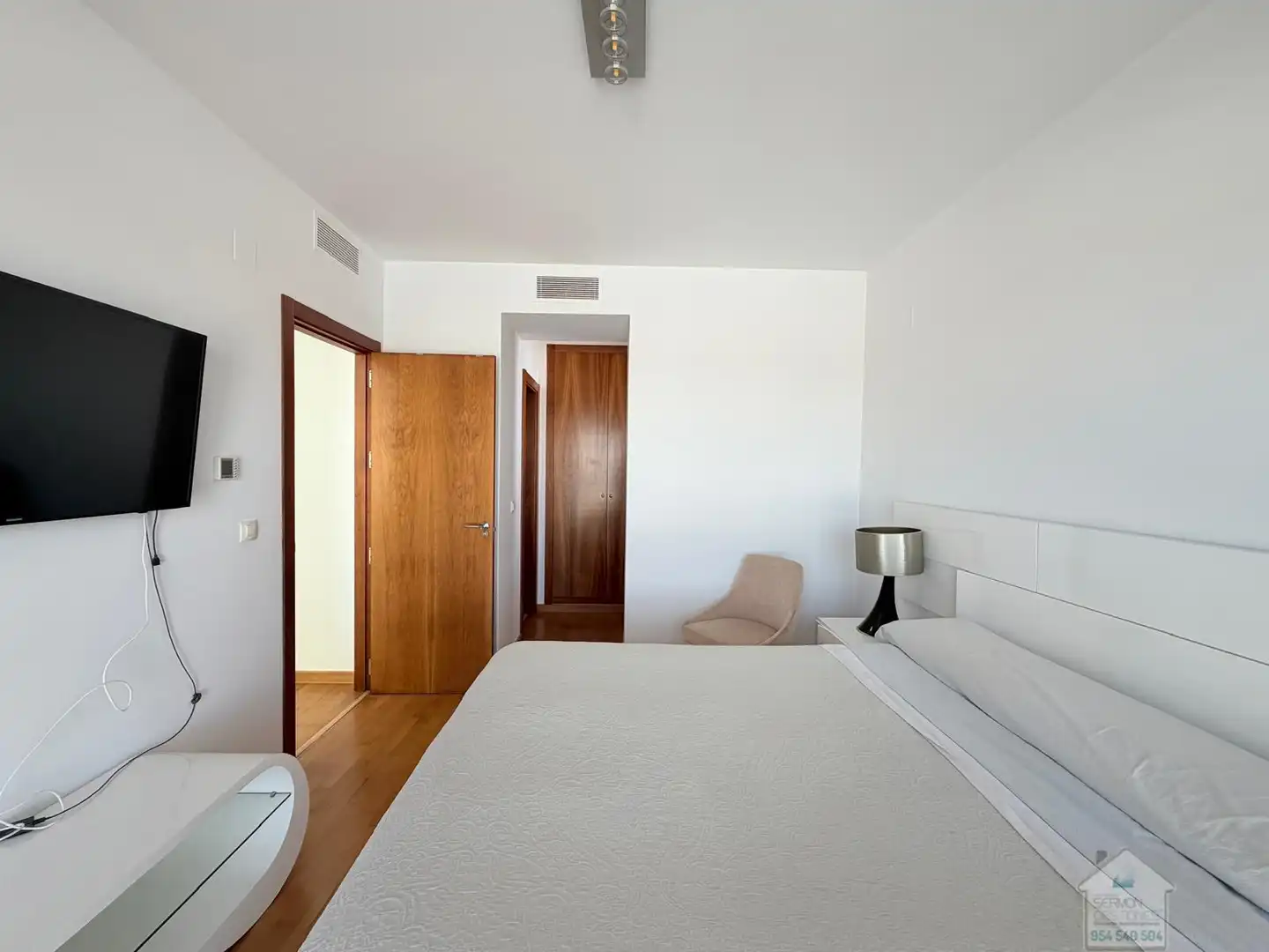 Habitación de Casa o chalet de alquiler en Montequinto con Aire acondicionado, Parquet y Terraza
