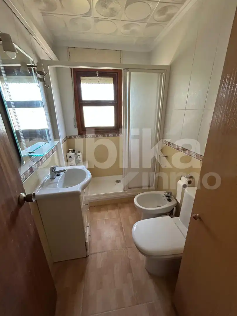 Badezimmer von Country house zum Verkauf in Elche / Elx mit Terrasse, Abstellraum und Schwimmbad