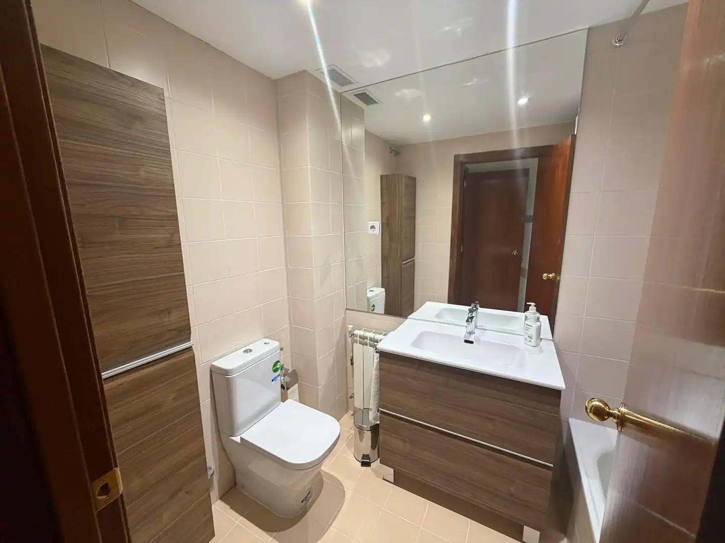 Baño de Piso en venta en Madrid con Aire acondicionado, Calefacción y Parquet