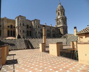 Vista exterior de Àtic de lloguer en Málaga Capital amb Terrassa i Moblat