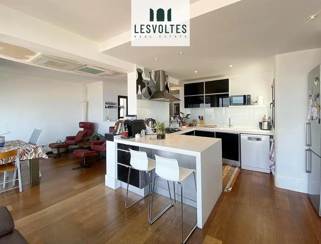 Cocina de Apartamento en venta en Palamós con Calefacción, Parquet y Balcón