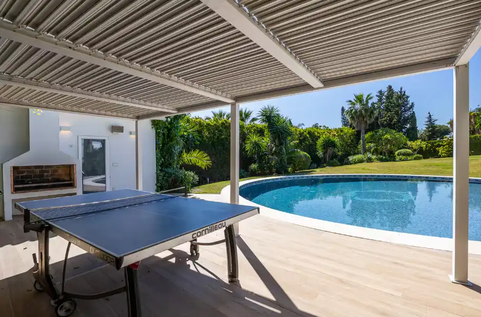 Terrassa de Casa o xalet de lloguer en Marbella amb Aire condicionat, Jardí privat i Terrassa
