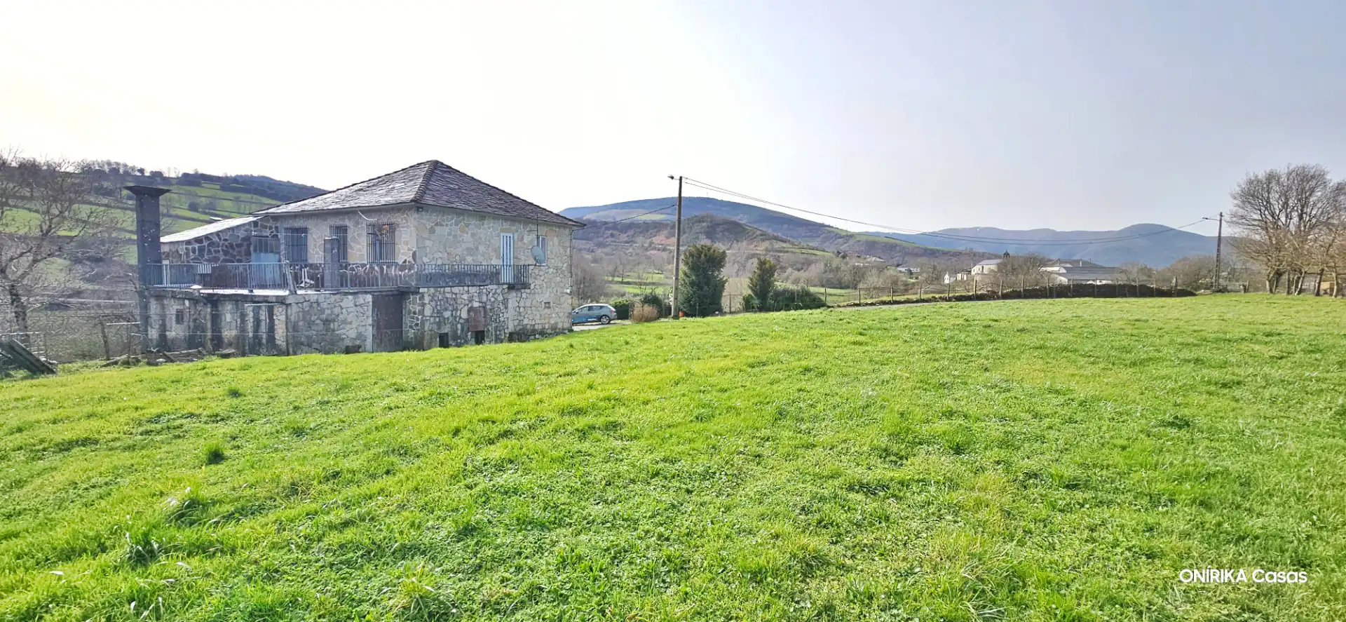 Casa o xalet en venda en Triacastela amb Calefacció, Jardí privat i Parquet