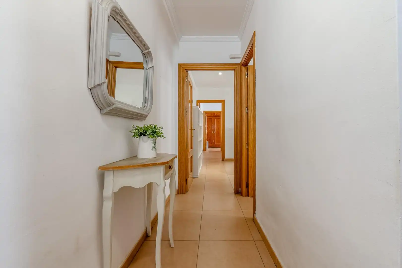 Wohnung zum Verkauf in Granada mit Klimaanlage
