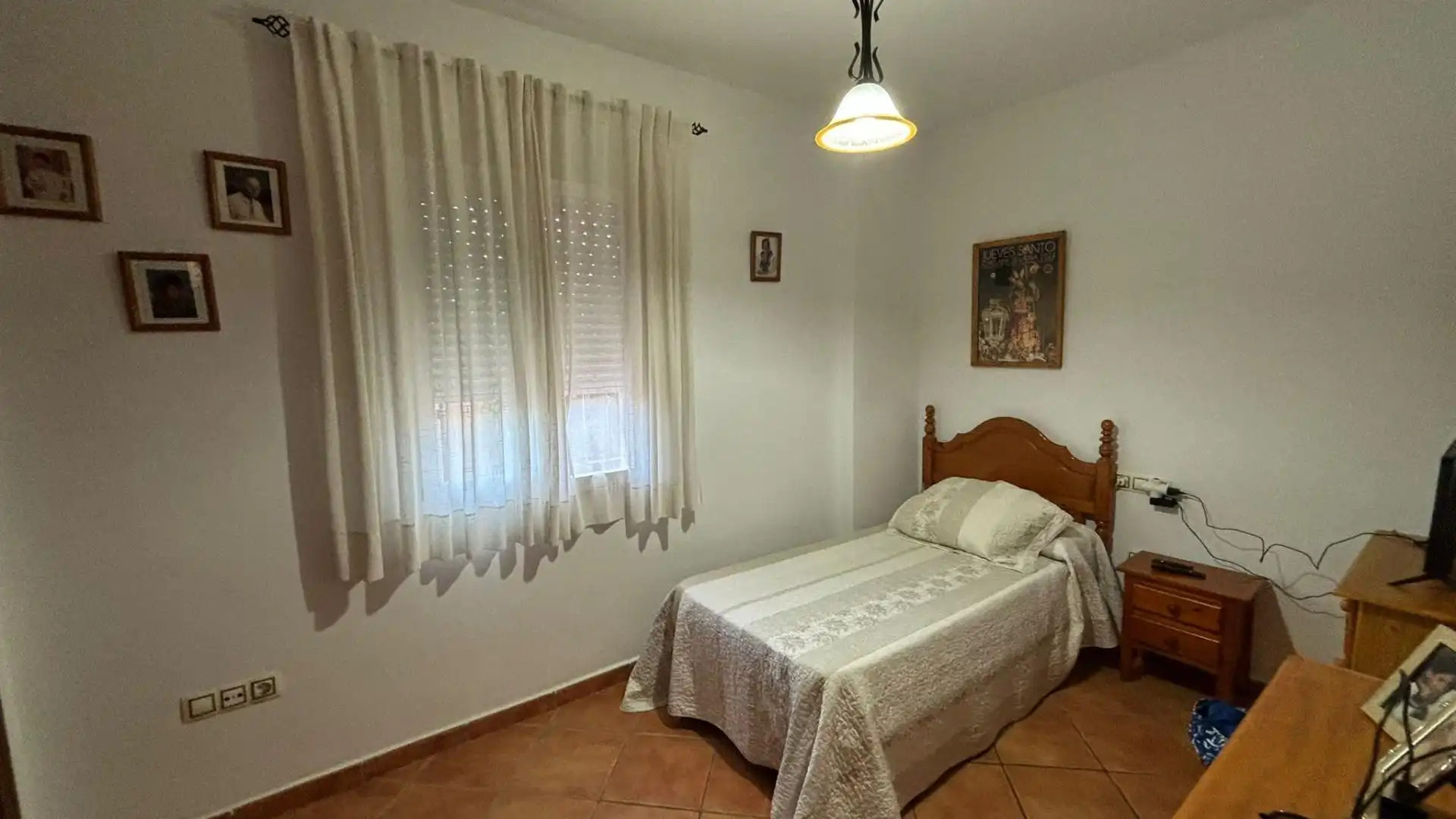 Dormitori de Casa o xalet en venda en Chiclana de la Frontera amb Aire condicionat, Jardí privat i Traster