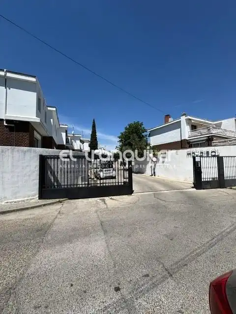 Exterior view of Detached homes for rent in Madrid  with Private garden, Terrace and Swimming Pool