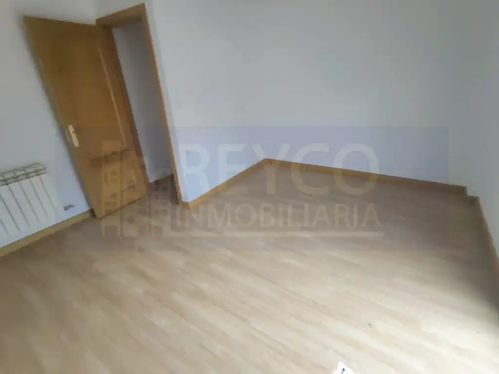 Habitación de Apartamento en venta en Agoncillo