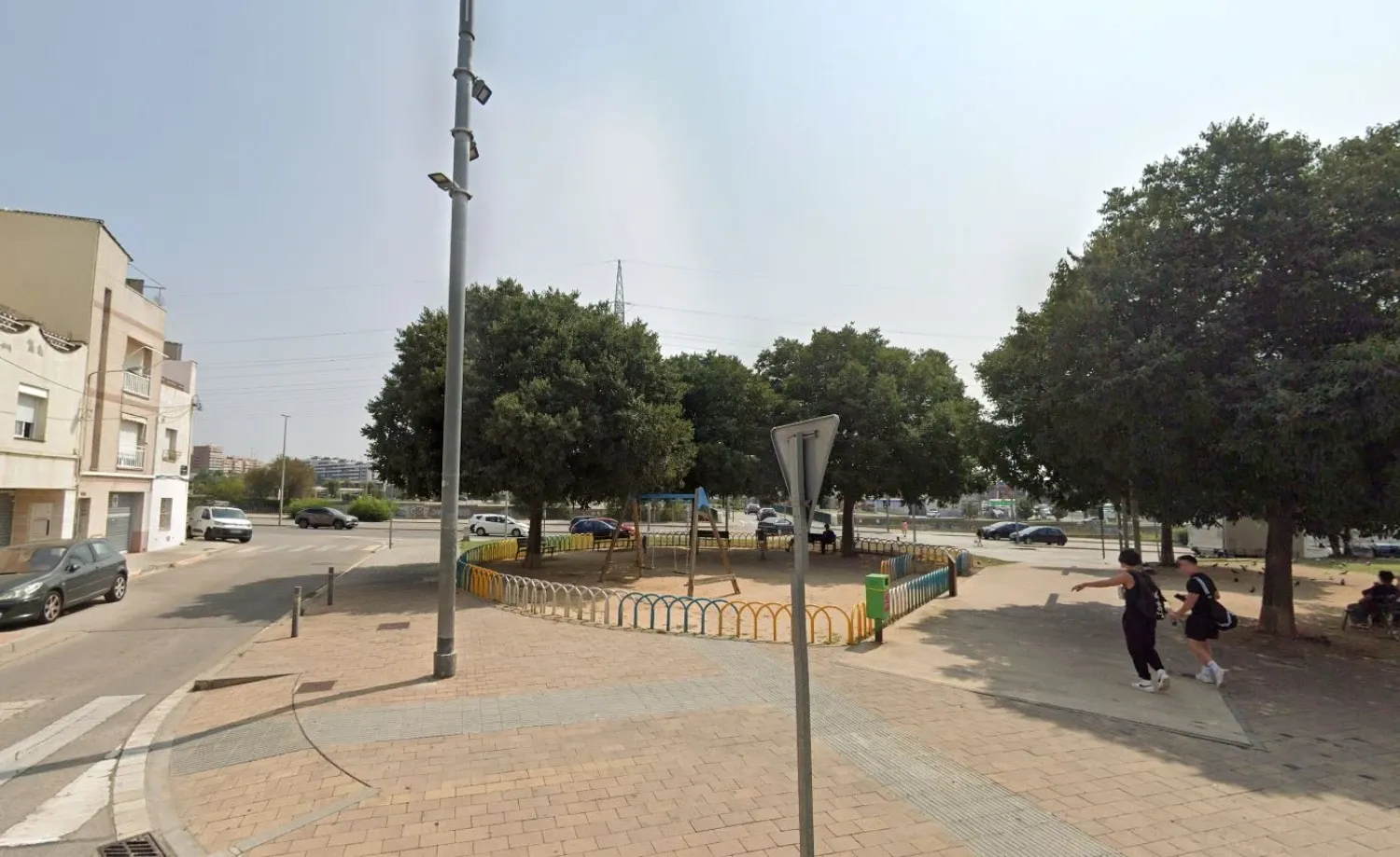 Exterior view of Flat to rent in Terrassa  with Air Conditioner and Oven