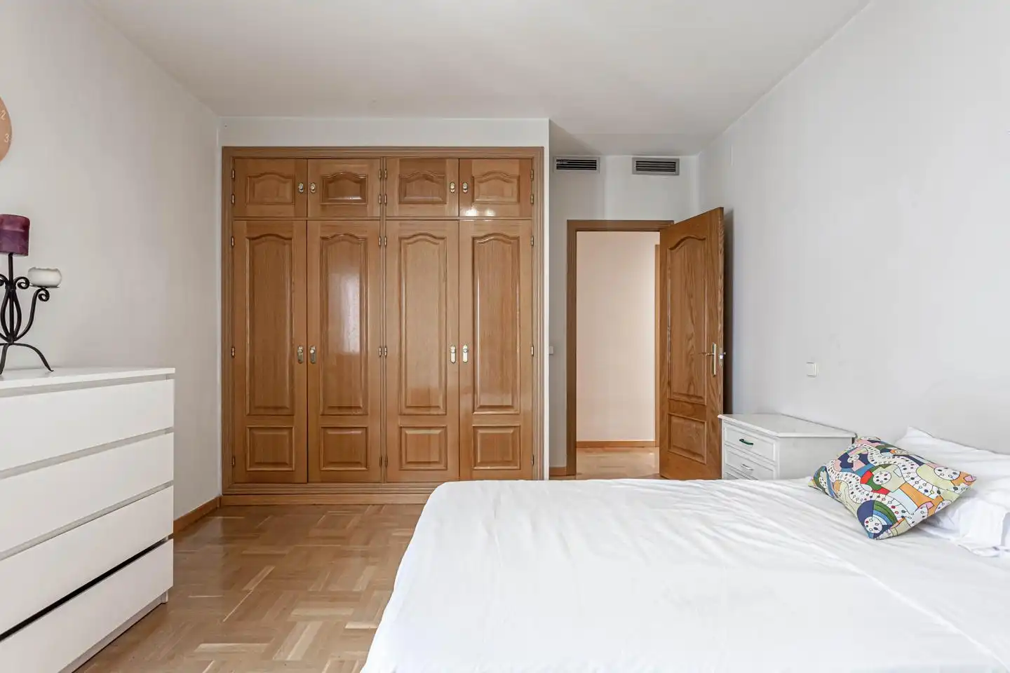 Bedroom of Flat for sale in Madrid  with Heating, Parquet flooring and Terrace