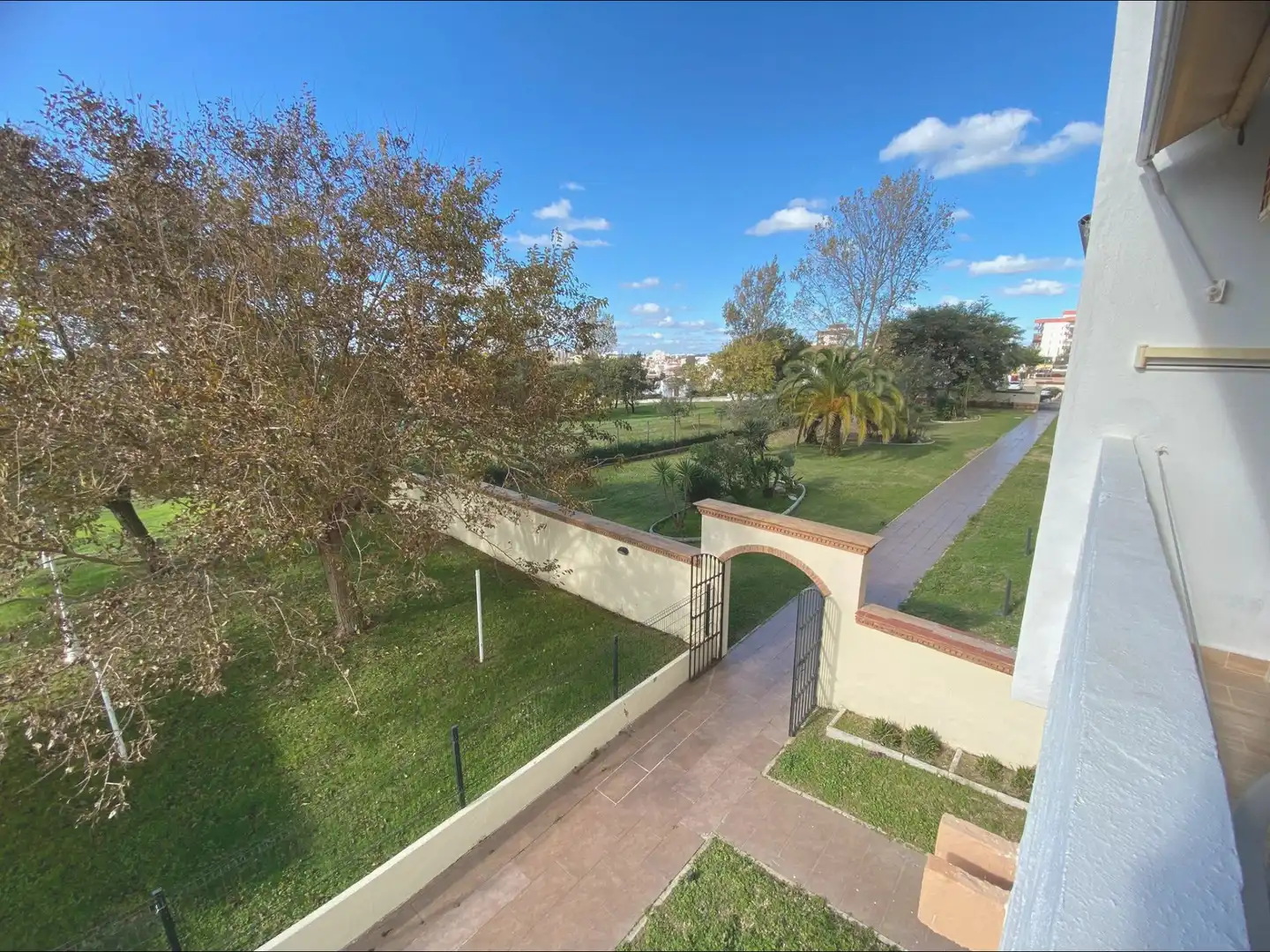 Home with terrace for sale in Calle Sector Laguna del Sopetón, imagen 2