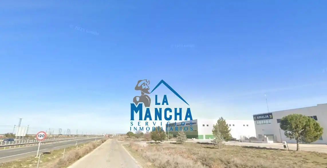Exterior view of Industrial buildings for sale in Chinchilla de Monte-Aragón