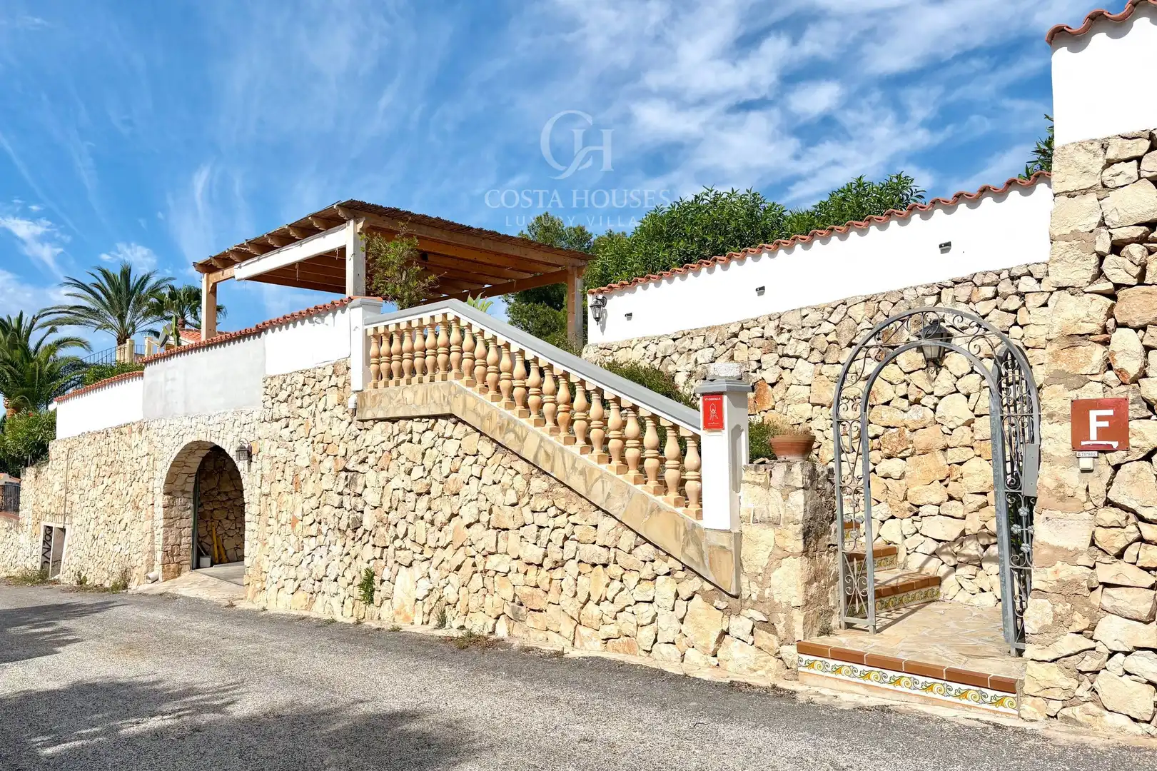Vista exterior de Casa o xalet en venda en Jávea / Xàbia amb Aire condicionat, Calefacció i Jardí privat