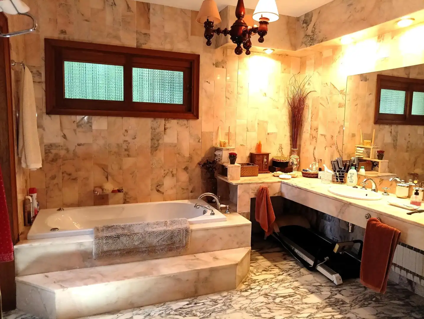 Bany de Casa o xalet en venda en El Bosque amb Piscina comunitària