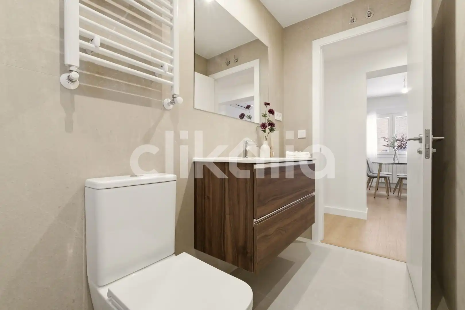 Baño de Piso en venta en Madrid con Aire acondicionado y Calefacción