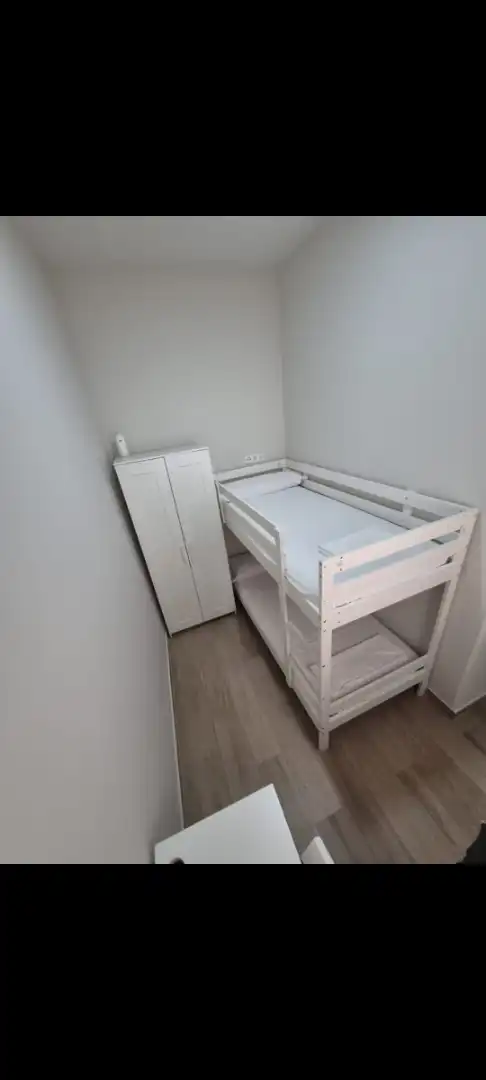 Schlafzimmer von Wohnungen zur Miete in Málaga mit Möbliert