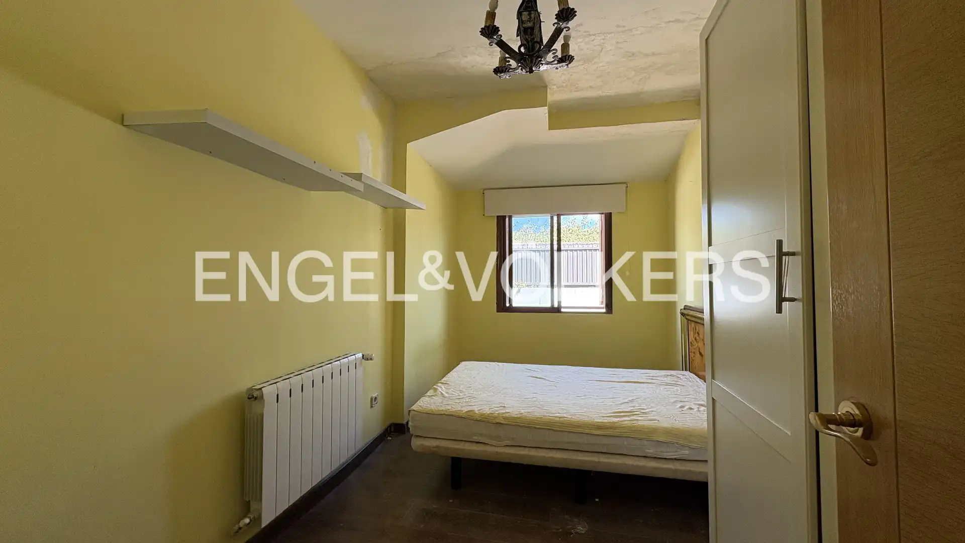 Dormitori de Casa o xalet de lloguer en Los Molinos, Madrid