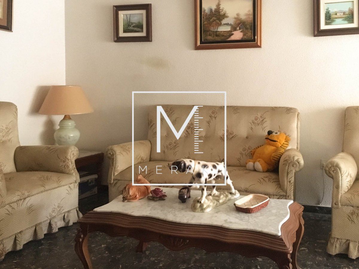 Sala de estar de Piso en venta en  Albacete Capital con Calefacción, Trastero y Balcón