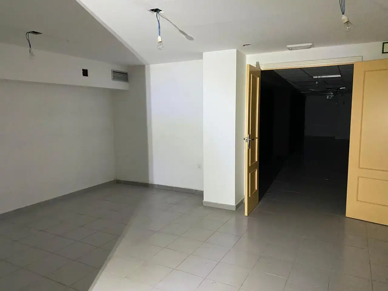 Local commercial à louer à Calle Ordoño Ii 30 24001 Leon, imagen 17