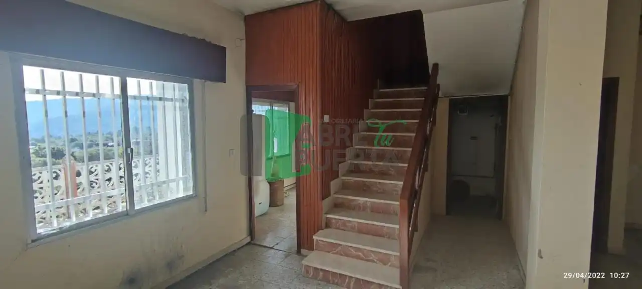 Casa o chalet en venta en Avión con Calefacción, Jardín privado y Trastero