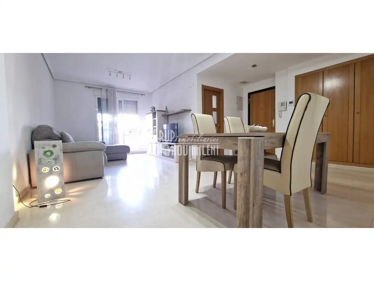 Wohnzimmer von Wohnung zur Miete in Massanassa mit Klimaanlage, Terrasse und Möbliert