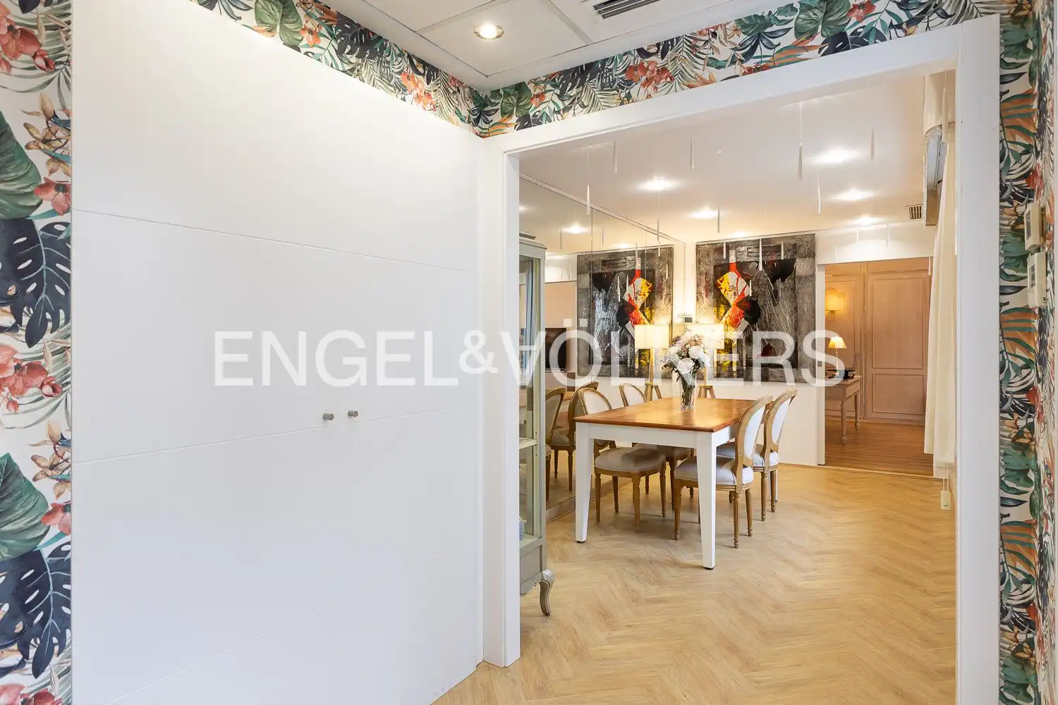 Dining room of Houses for sale in Valencia  with Air Conditioner, Heating and Terrace
