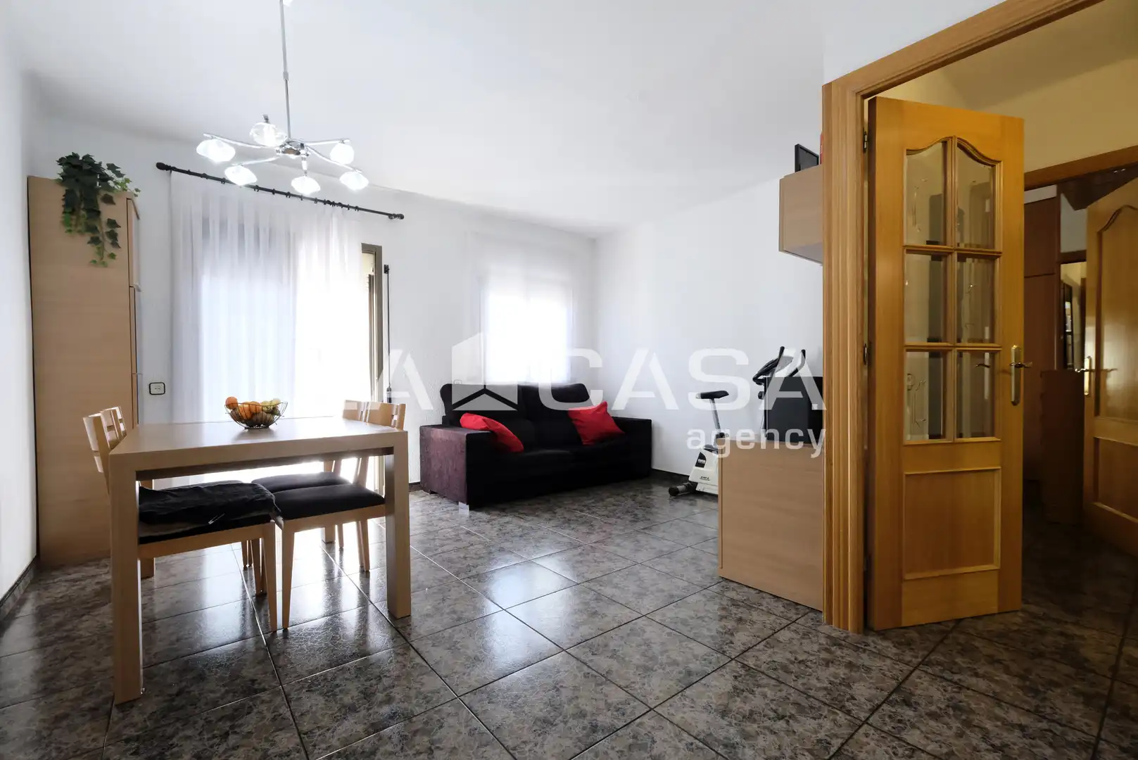 Sala de estar de Piso en venta en  Barcelona Capital con Balcón
