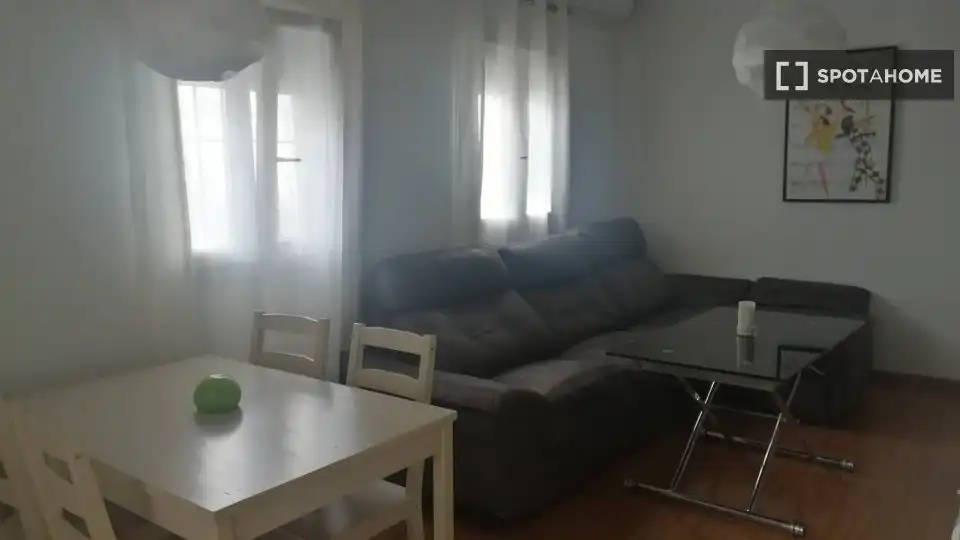 Habitació a Sevilla, Sevilla