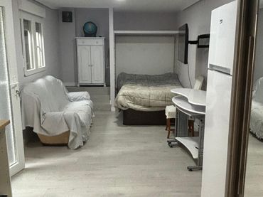 Loft to rent in Carrer Sant Blas 22