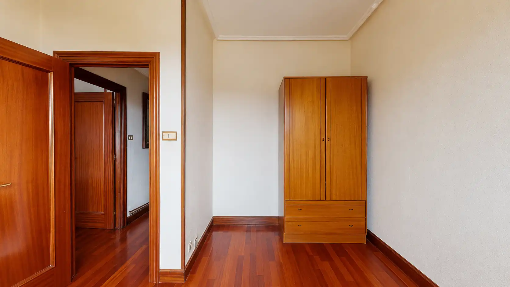 Bedroom of Flat for sale in Bilbao   with Heating