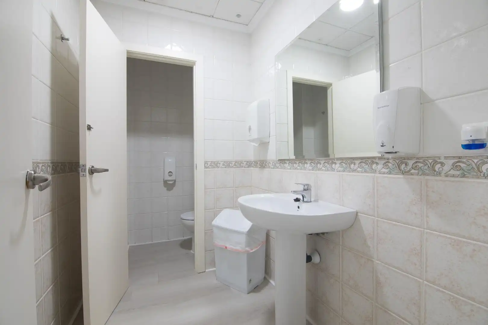 Office space with lift for sale in Avenida de Alicante, imagen 24