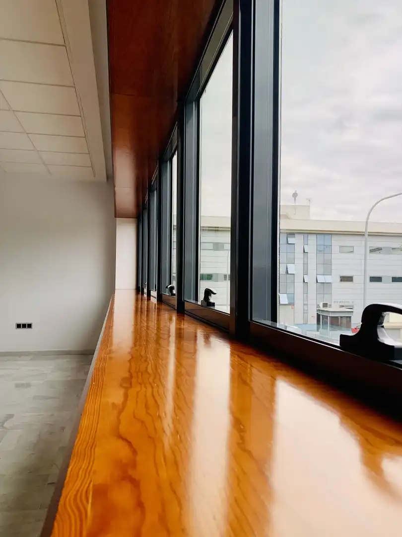 Office for rent in Dos Hermanas