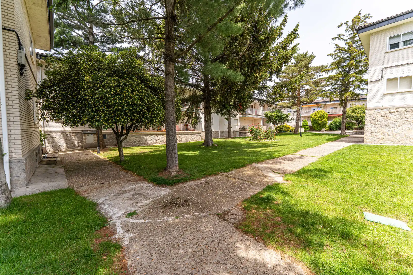 Vista exterior de Pis en venda en Guadarrama amb Calefacció, Terrassa i Traster
