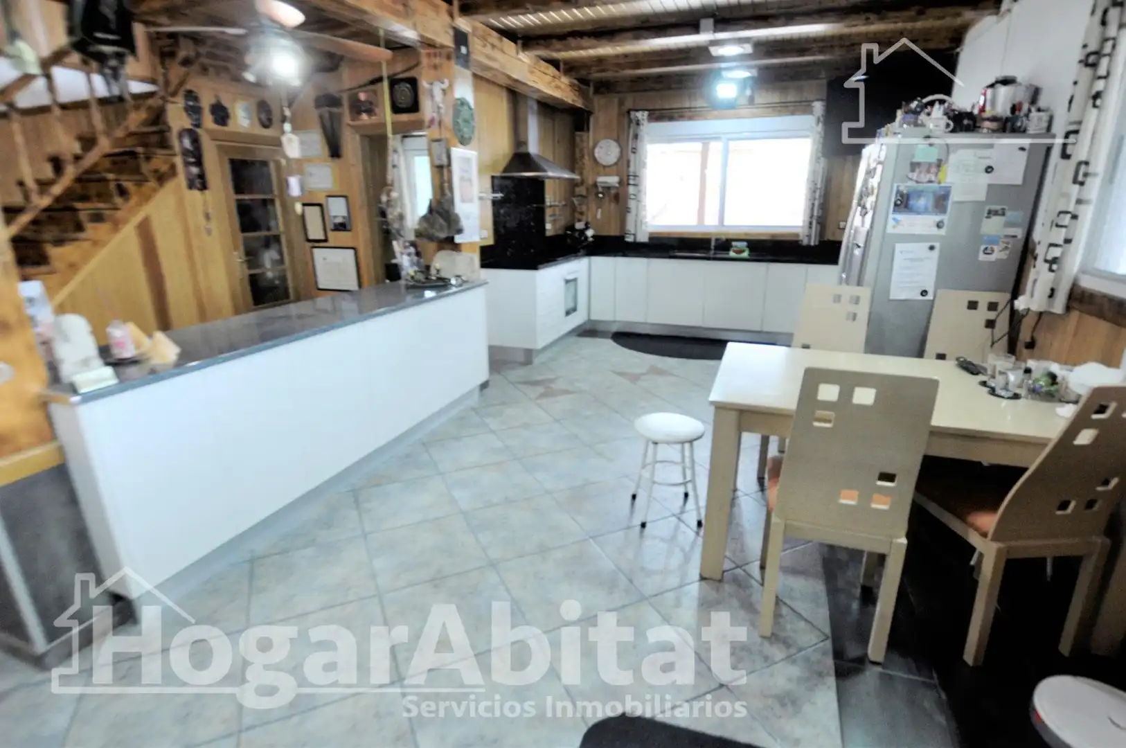Cocina de Casa o chalet en venta en Montserrat con Aire acondicionado, Calefacción y Jardín privado