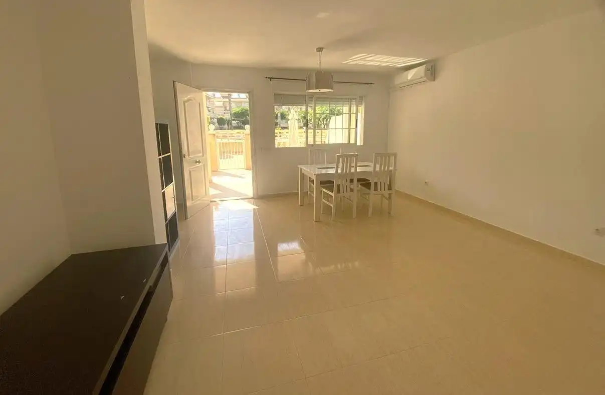 Flat with terrace for sale in Gran Alacant, imagen 7