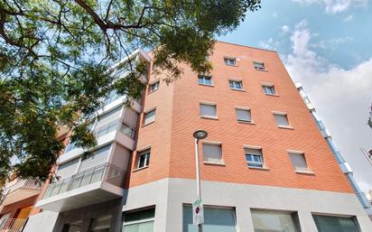 Exterior view of Attic for sale in  Barcelona Capital  with Terrace