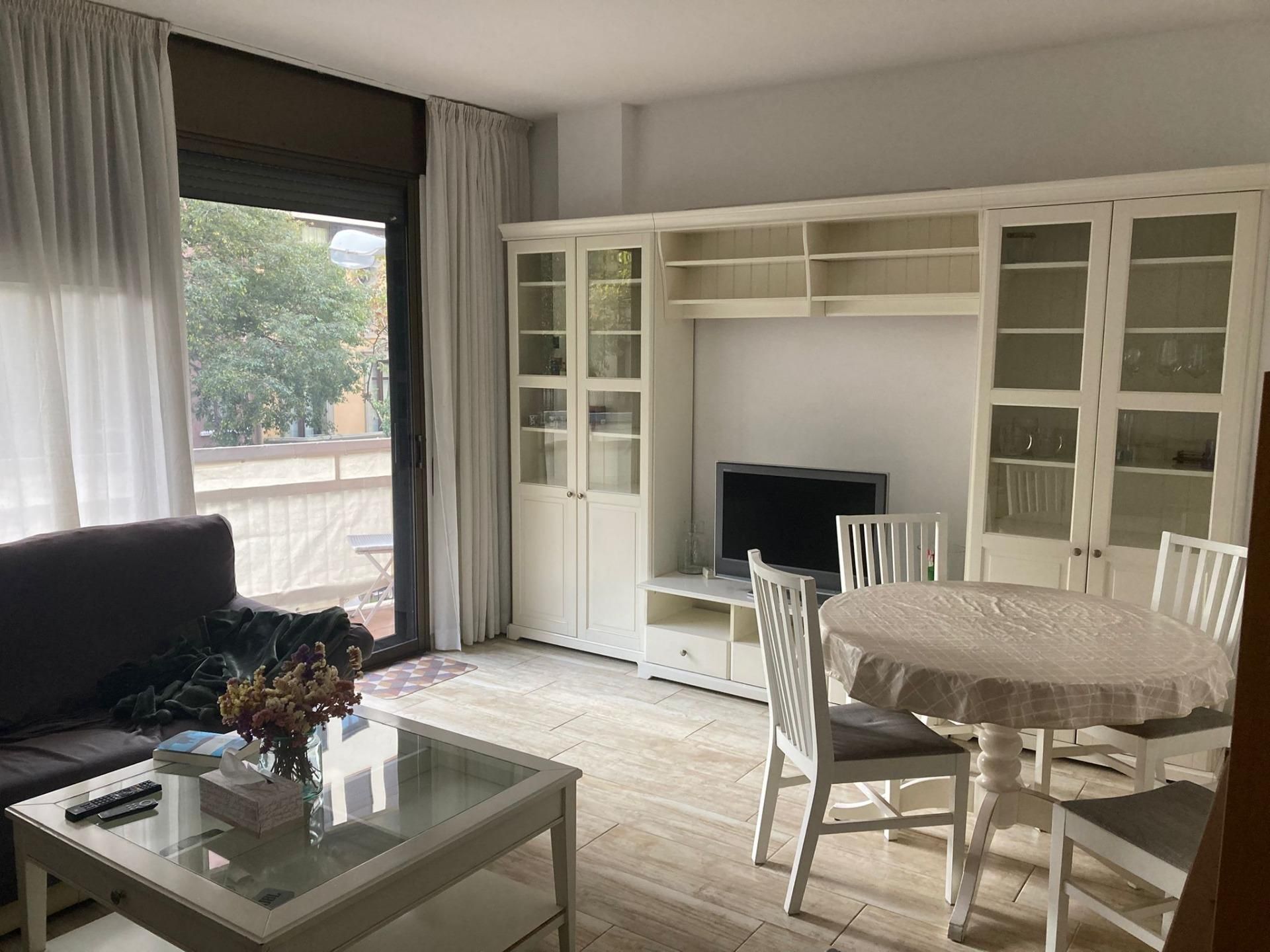 Sala d'estar de Pis en venda en  Barcelona Capital amb Parquet, Terrassa i Balcó