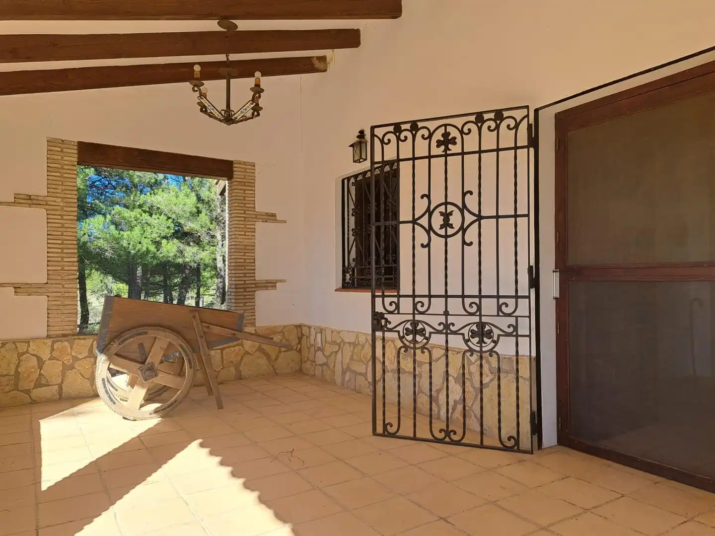 Country homes for sale in Cortes de Pallás  with Heating and Swimming Pool
