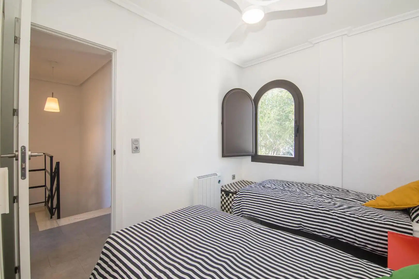 Habitación de Casa o chalet en venta en Santa Pola con Calefacción, Jardín privado y Terraza