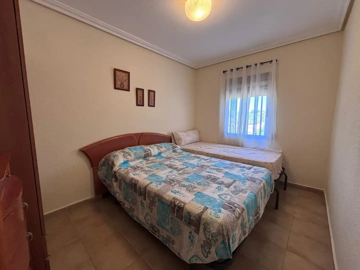 Habitación de Casa o chalet en venta en Torrent con Jardín privado, Piscina y Amueblado