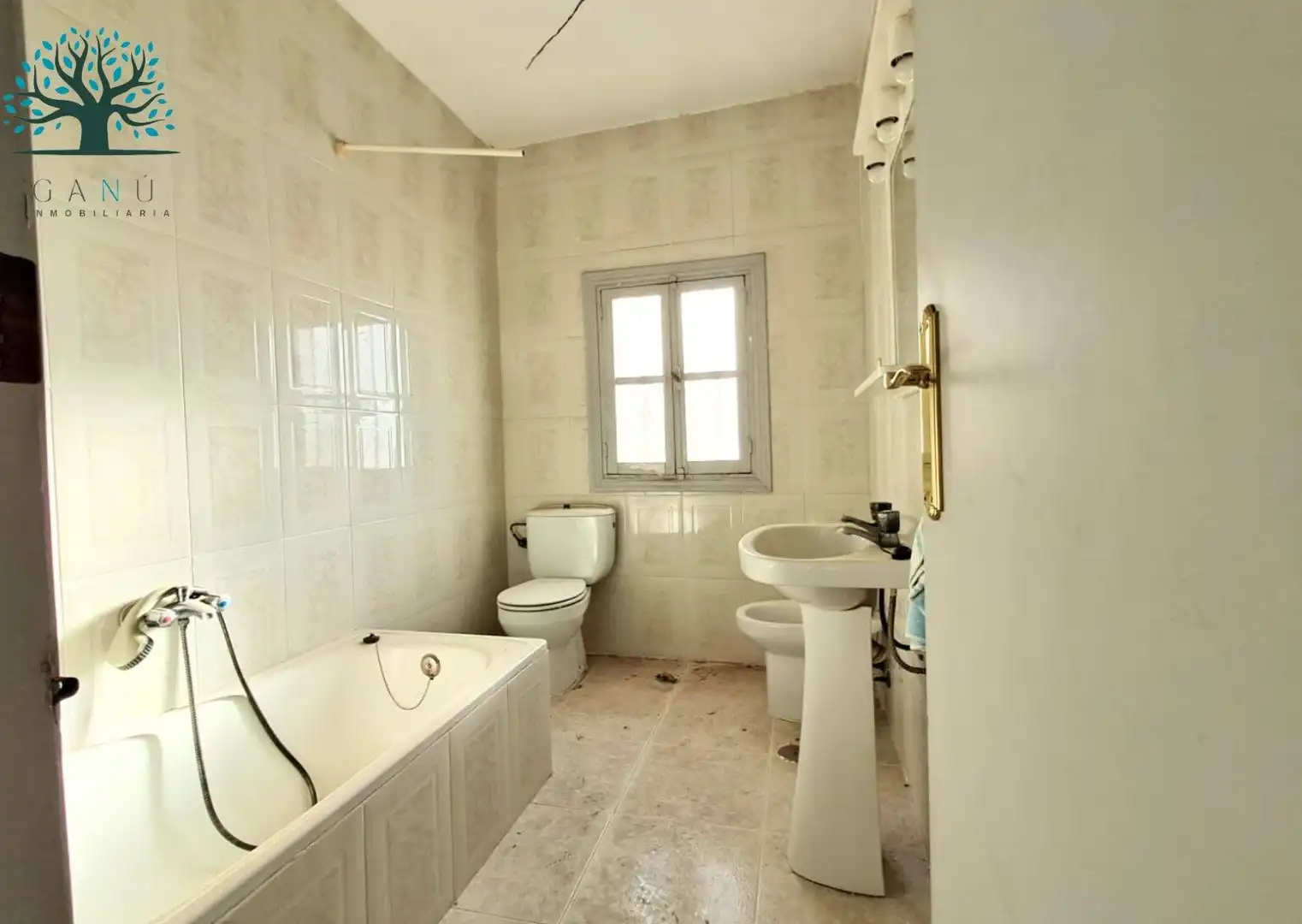 Bathroom of Houses for sale in Mazarrón Casco Urbano