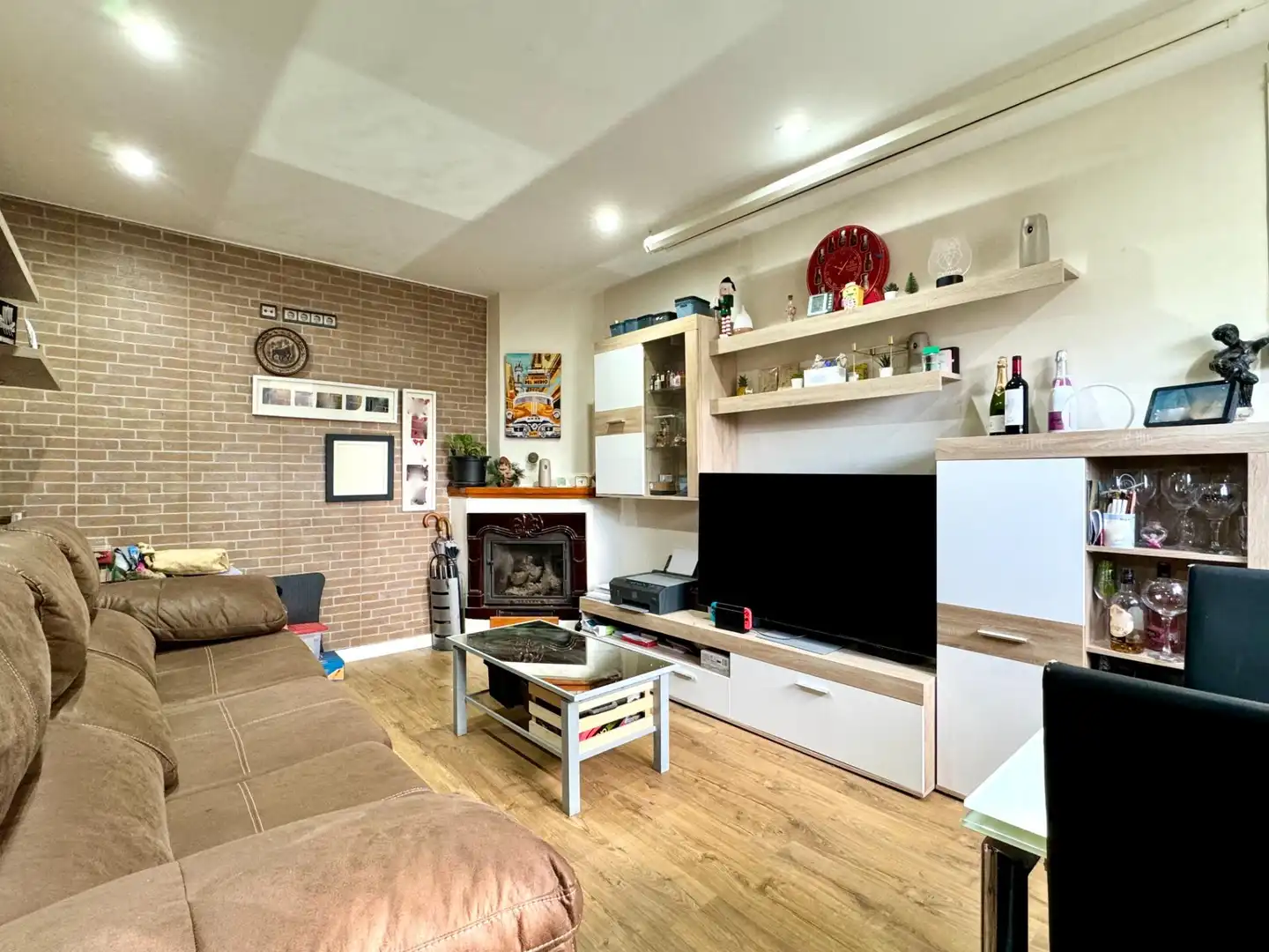 Living room of Houses for sale in Rubí  with Air Conditioner, Heating and Private garden