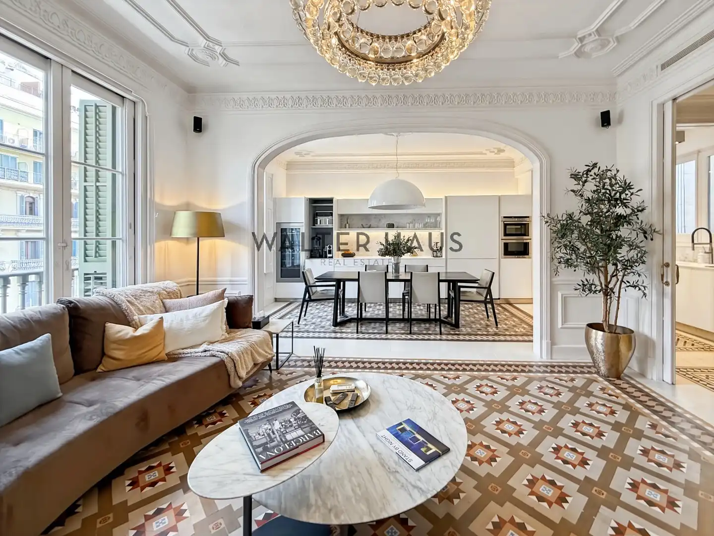 Flat with terrace to rent in Rambla de Catalunya