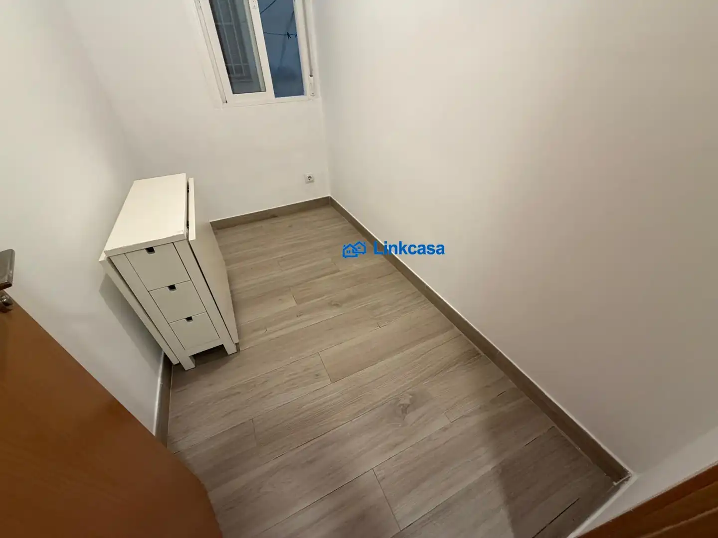 Flat for sale in Madrid  with Air Conditioner and Heating